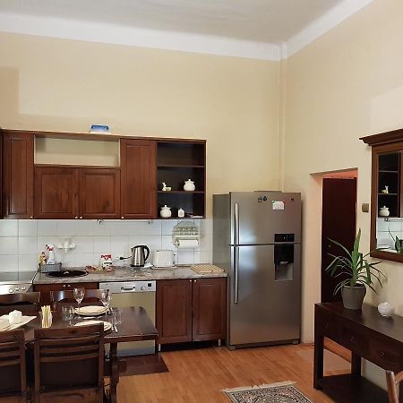 Classic Style Apartment بلغراد المظهر الخارجي الصورة